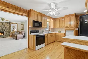 3140 Post Oak Tritt Rd, Marietta, GA 30062 - Photo 8