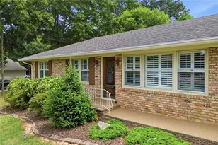 3140 Post Oak Tritt Rd, Marietta, GA 30062 - Photo 2