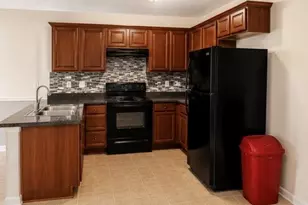 504 Simpson Pl Dr, Forest Park, GA 30297 - Photo 4