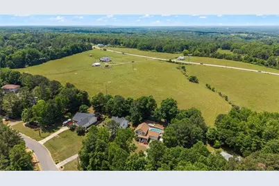 105 Hawk Ln, Carrollton, GA 30116 - Photo 36