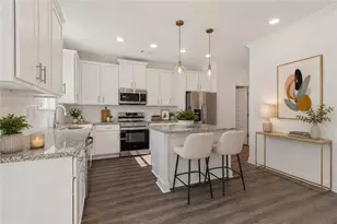 7332 Rocklin Ln, Flowery Branch, GA 30542 - Photo 8