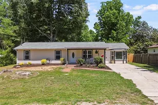 28 Rose Ct, Powder Springs, GA 30127 - Photo 2