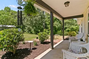 28 Rose Ct, Powder Springs, GA 30127 - Photo 8