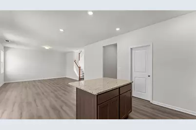 201 Bloomfield Circle, Canton, GA 30114 - Photo 4