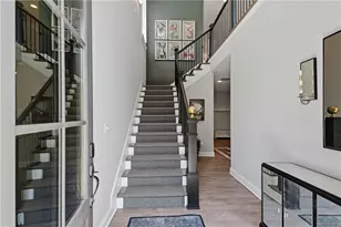 230 Devin Pl N E, Atlanta, GA 30305 - Photo 10