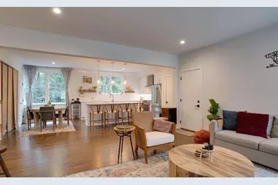 68 Peachtree Memorial Drive NW #68-2, Atlanta, GA 30309 - Photo 4