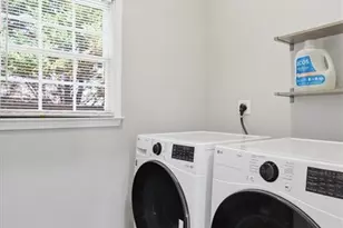 915 Mill Garden Pl, Cumming, GA 30040 - Photo 20
