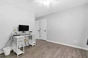915 Mill Garden Pl, Cumming, GA 30040 - Photo 48