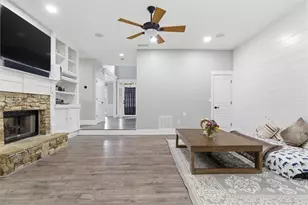 915 Mill Garden Pl, Cumming, GA 30040 - Photo 32