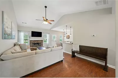 119 Kestrel Court E, Dawsonville, GA 30534 - Photo 2