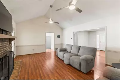 725 Nix Drive, Gainesville, GA 30501 - Photo 10