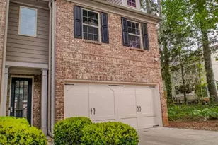 2303 Spicy Pine Dr, Lawrenceville, GA 30044 - Photo 2