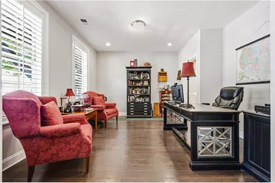136 Cole Street NE, Marietta, GA 30060 - Photo 18