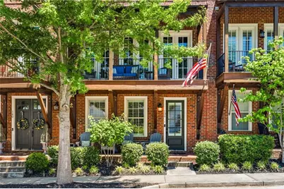 136 Cole Street NE, Marietta, GA 30060 - Photo 2