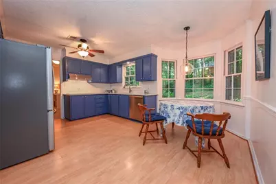 4649 Montauk Road SW, Lilburn, GA 30047 - Photo 12