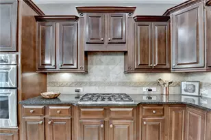 7472 Portbury Park Ln, Suwanee, GA 30024 - Photo 16
