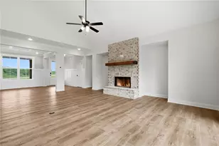 355 Sweetgrass Dr, Demorest, GA 30535 - Photo 8