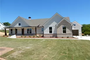335 Sweetgrass Dr, Demorest, GA 30535 - Photo 1