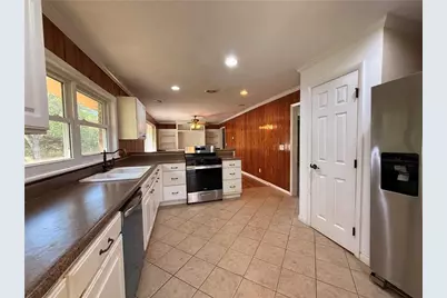 1395 Siesta Lane, Marietta, GA 30062 - Photo 4