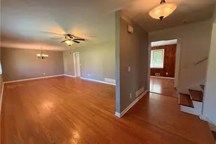 1395 Siesta Ln, Marietta, GA 30062 - Photo 12