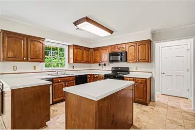 1632 Ellington Road SE, Conyers, GA 30013 - Photo 12