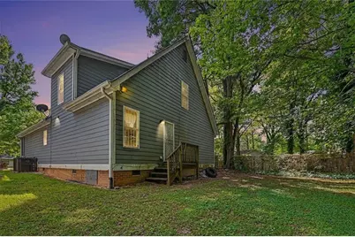 1451 Kennesaw Drive NW, Atlanta, GA 30318 - Photo 26