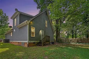 1451 Kennesaw Dr NW, Atlanta, GA 30318 - Photo 26