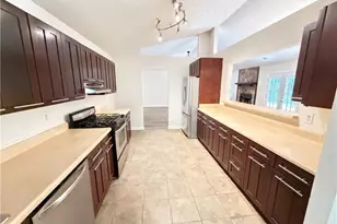1121 Canvas Back Dr, Woodstock, GA 30189 - Photo 6