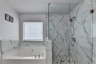 3329 Castleberry Village Cir, Cumming, GA 30040 - Photo 18