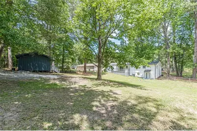 8591 Chestnut Lane, Lithia Springs, GA 30122 - Photo 8