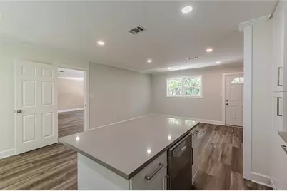 8591 Chestnut Lane, Lithia Springs, GA 30122 - Photo 18