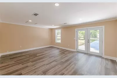 8591 Chestnut Lane, Lithia Springs, GA 30122 - Photo 4