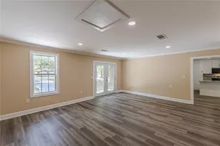 8591 Chestnut Ln, Lithia Springs, GA 30122 - Photo 22
