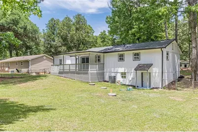 8591 Chestnut Lane, Lithia Springs, GA 30122 - Photo 38
