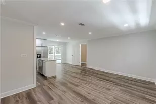 8591 Chestnut Ln, Lithia Springs, GA 30122 - Photo 12