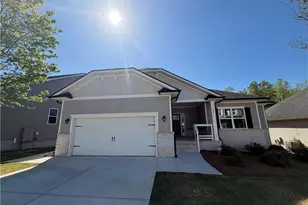 620 Bald Ridge Cir, Demorest, GA 30535 - Photo 2