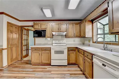 1503 Glencrest Trail, Lawrenceville, GA 30043 - Photo 16