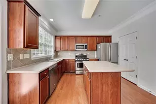 221 Balaban Cir, Woodstock, GA 30188 - Photo 10