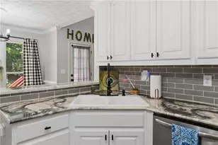 850 Ivy Ridge Dr, Loganville, GA 30052 - Photo 24