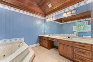 1260 Northcliff Trce, Roswell, GA 30076 - Photo 38