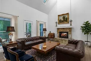 1190 St Ives Ct, Suwanee, GA 30024 - Photo 4