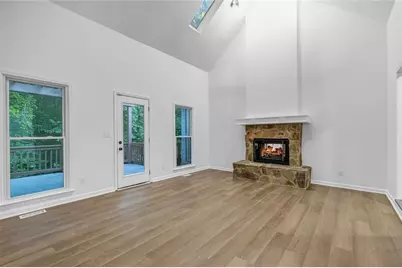 1190 St Ives Ct, Suwanee, GA 30024 - Photo 4