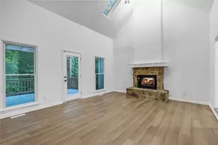 1190 St Ives Ct, Suwanee, GA 30024 - Photo 4