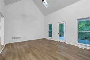 1190 St Ives Ct, Suwanee, GA 30024 - Photo 6
