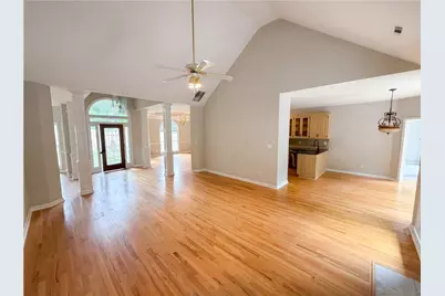 15 Navaho Lane, Sharpsburg, GA 30277 - Photo 4