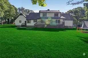 2223 Angela Dr SW, Lilburn, GA 30047 - Photo 22