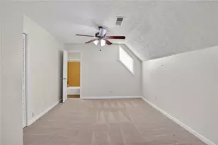 2223 Angela Dr SW, Lilburn, GA 30047 - Photo 18