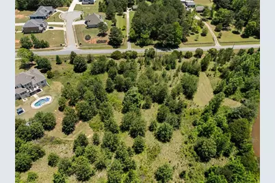 6707 Bishop Road, Fairburn, GA 30213 - Photo 6
