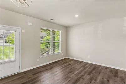 105 McEntyre Court, Calhoun, GA 30701 - Photo 8