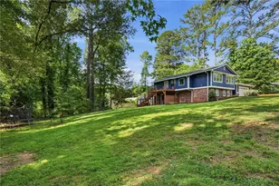 2484 Marguerite Pl N E, Marietta, GA 30068 - Photo 38